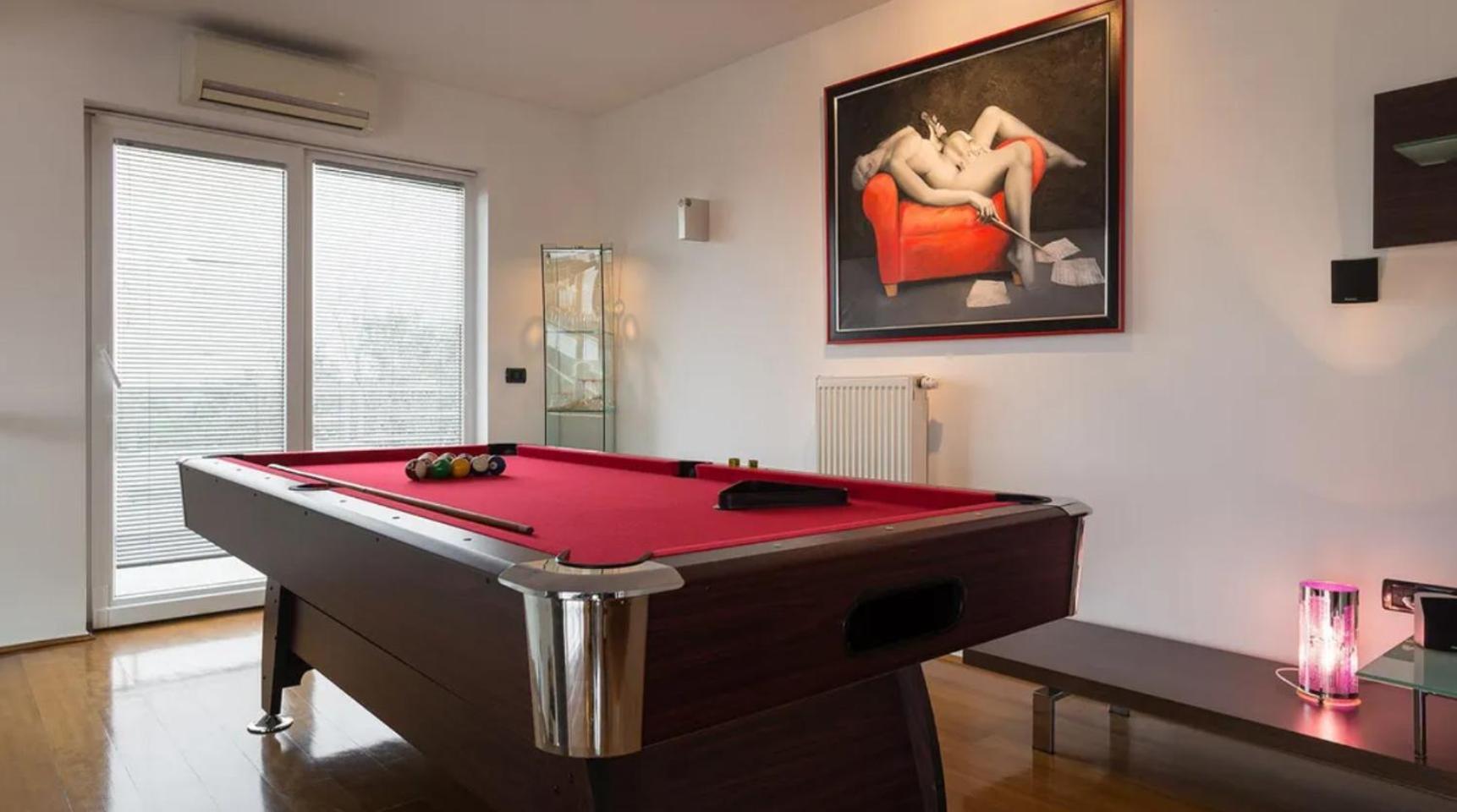 Apartment Neva Luxury With Private Pool